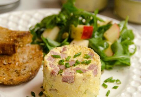 Instant Egg Bites with Broccoli and Ham