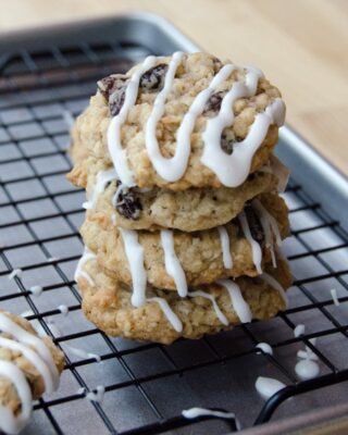 Iced Oatmeal Raisin Cookies