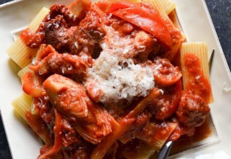 Rigatoni with Italian Sausage and Artichokes