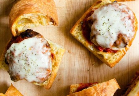 Air-Fried Pizza Burgers
