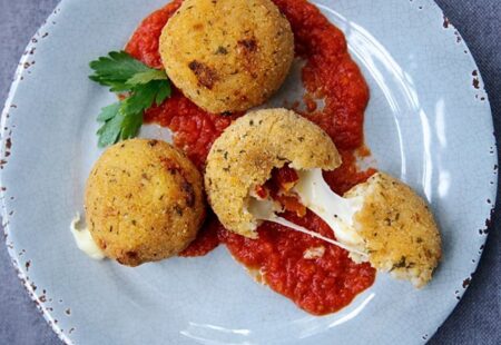 Arancini with Sun-dried Tomatoes and Mozzarella