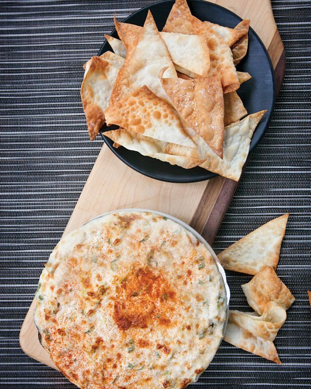 Crab Rangoon Dip with Wonton Chips