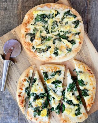 Spinach Artichoke White Pizza