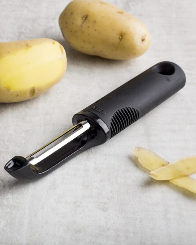 Good Grips Swivel Peeler