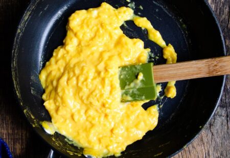 How to Scramble Eggs