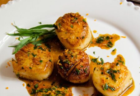 Pan-Seared Scallops with Orange Tarragon Sauce