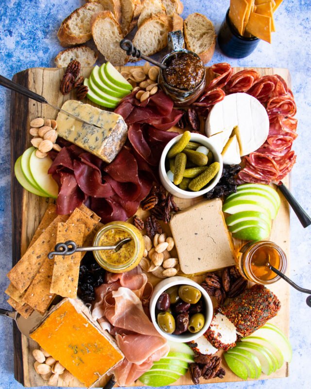 How to Build a Cheese & Meat Board