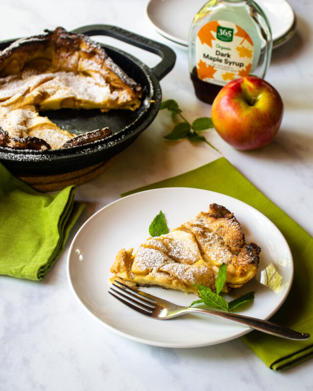 Apple Dutch Baby Pancake